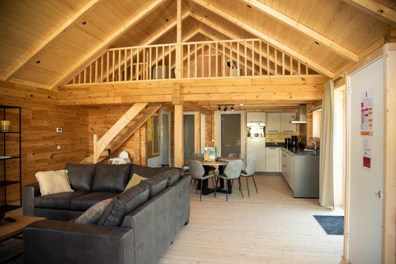 Luxe Chalets In Zeeland Aan De Kust Sint Annaland Luaran gambar